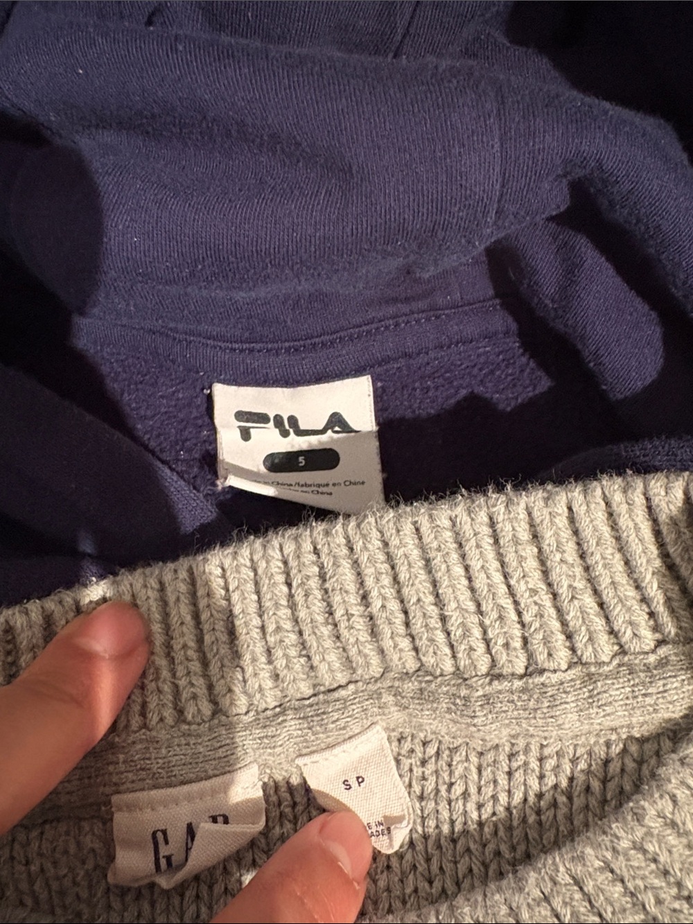 Girls bundle of 12 sweaters (3 to 6t) - Picture 11 of 12